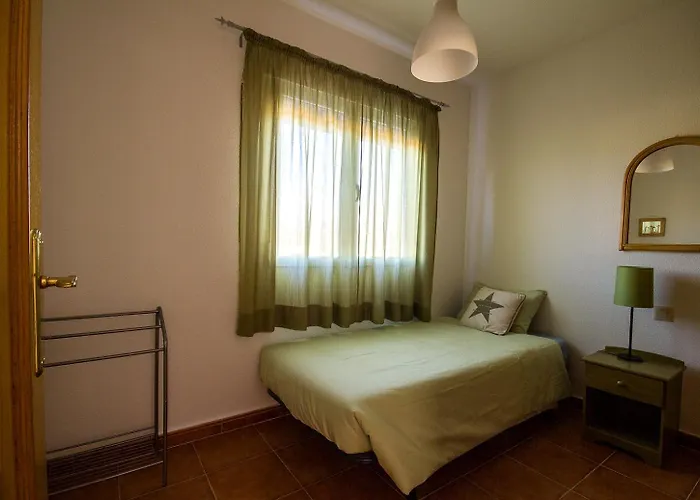 At Vinuelas 17 펜션