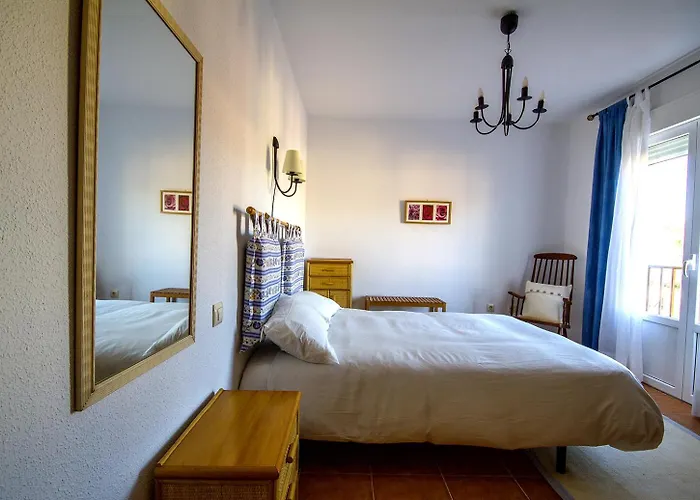 At Vinuelas 17 펜션